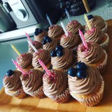 Cupcake s čokoládovou šlehačkou